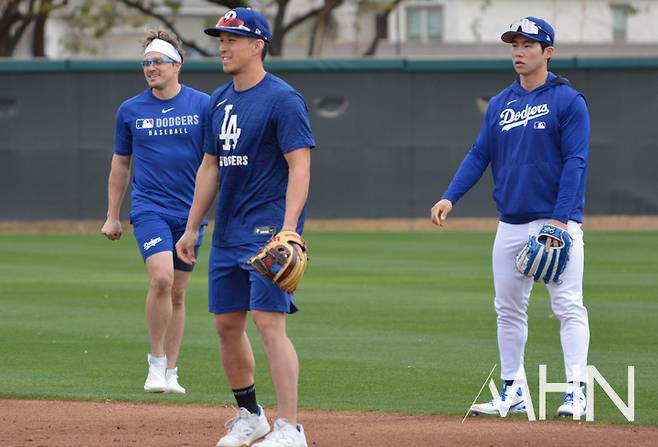 '김혜성, 개막전 못 뛰겠네' 다저스, SD 상대 '주전 라인업' 발표…김혜성 제외