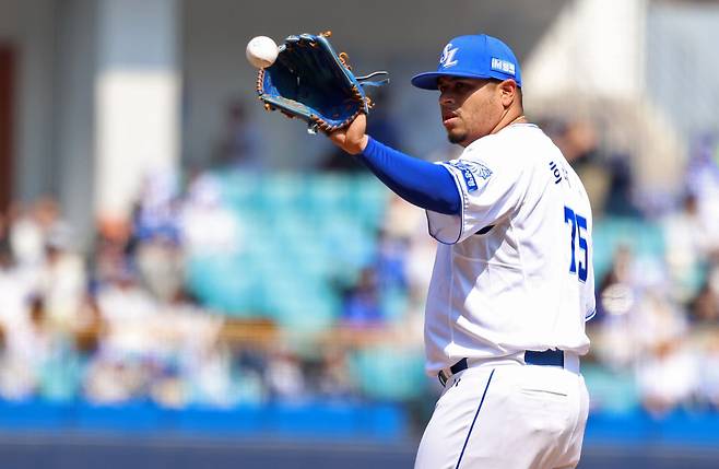 '시범경기 관중 2만3860명 실화?' 삼성, '미리 보는 한국시리즈' 4-3 LG 제압…첫 홈경기 승리 장식 [대구:스코어]