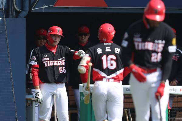 김도영 돌아온 KIA, 이제 김도영 라이벌까지 터지나? 윤도현 잠실 연타석포 작렬! 동반 활약 가보자 [잠실 현장]