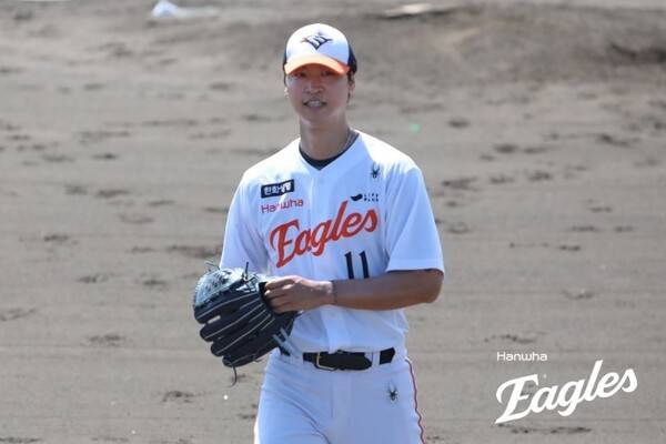 78억 선발을 패전조로 써야 하나? '10피안타 7자책' 엄상백, 개막 앞두고 최악 피칭...한화 고민 깊어진다