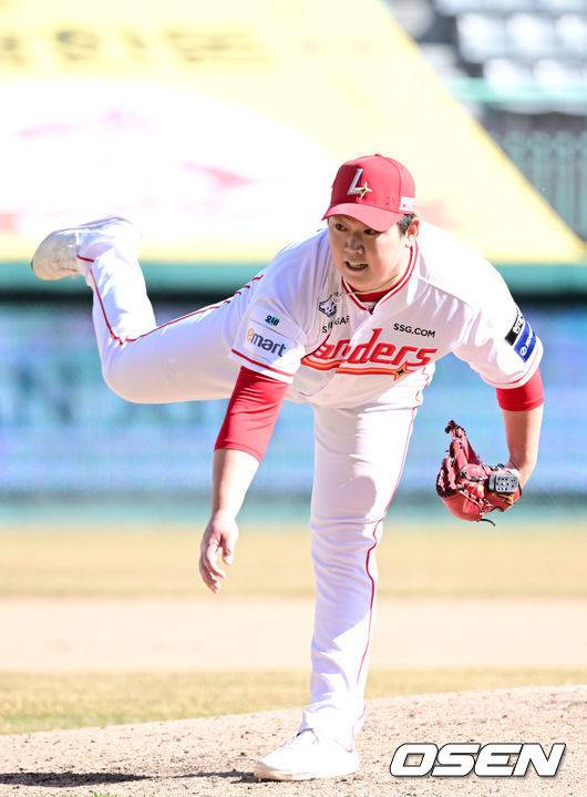 1선발 5실점 와르르→볼넷·실책 남발→최하위 추락, 시범경기지만 너무 아프다 [오!쎈 인천]