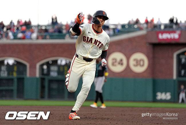 1700억, 오버페이였나…美 매체, 이정후 혹평 '최악의 계약'이다
