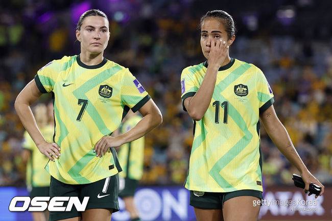 비즈니스석 타고 간 韓 여자 대표팀, 일본에 완패하고 상금 2억 5000만 획득