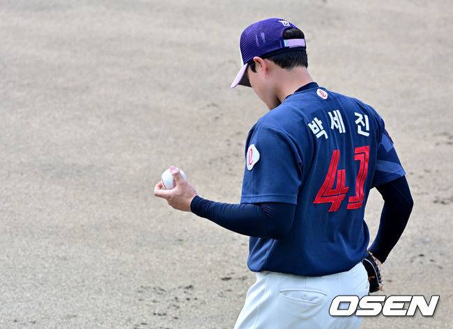 ‘KKKKKKK, 6이닝 무실점’ 90억 투수 동생, ‘韓 최초 시민구단’ 울산 또 울렸다…'2군행' 황성빈 3안타 2타점 터졌다