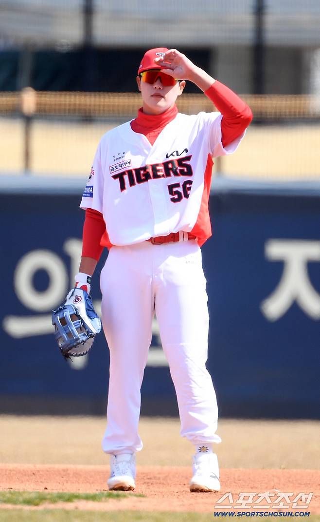 'KIA 최대 고민' 단장 사과까지 했는데, 왜 붙박이 쉽지 않나…