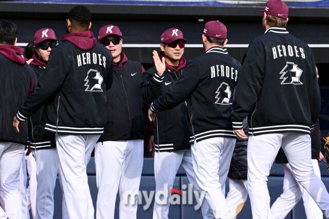 '박석민 아들' 1순위 박준현 개막 엔트리? 2군서 선발 수업? 감독 답했다