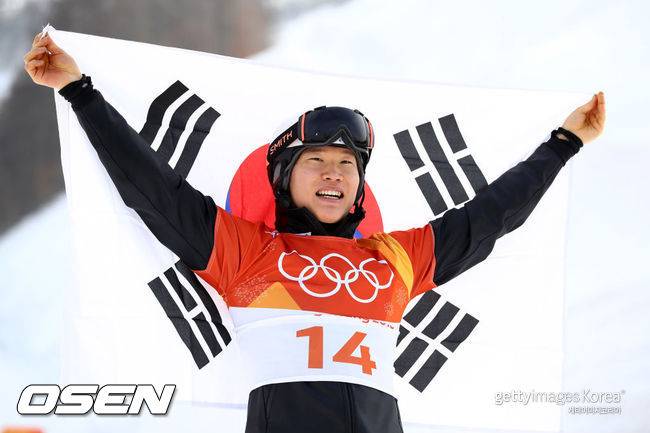 “또 해냈다” 이상호, 한국 최초 5승 역사 썼다... 스노보드 월드컵 5승