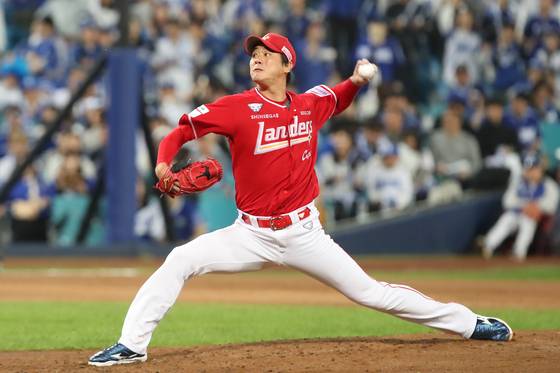 어깨 부상 김광현 수술 결정, 회복기간 6개월 이상