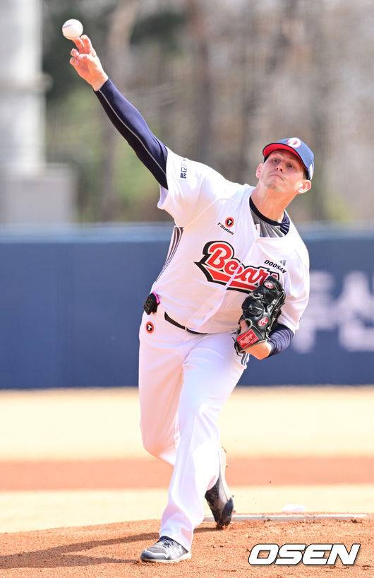 ‘교통사고 후유증 없다’ KIA 5선발, 15억 외인 에이스와 명품투수전 펼치다...두산-KIA 만원관중 앞 0-0 무승부 [잠실 리뷰]