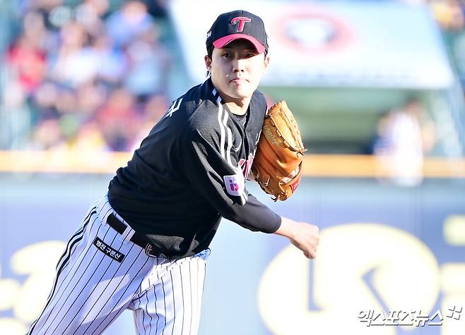 '이런 경기가' LG, '메가트윈스포 18안타 폭발 대승'인 줄 알았는데→9회에만 7실점 추격 허용…14-13 한 점 차 진땀승 [대구:스코어]