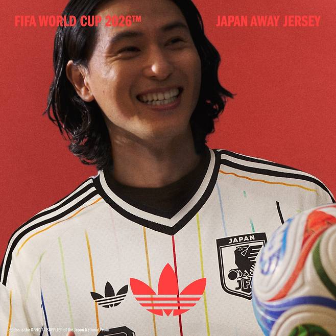 '몸빼바지' 한국 축구, 일본에 유니폼도 완패? '호평' 쏟아지네→야구 저지 재해석…ESPN 선정 가장 아름다운 유니폼