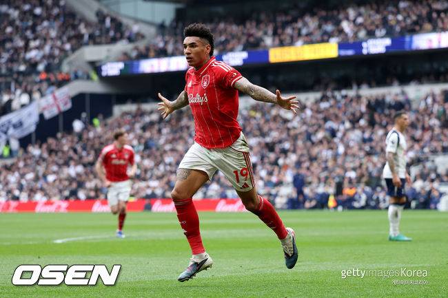 지고 깨지고 박살나고...토트넘, 홈에서 노팅엄에 0-3 완패→강등 시나리오 '현실화'