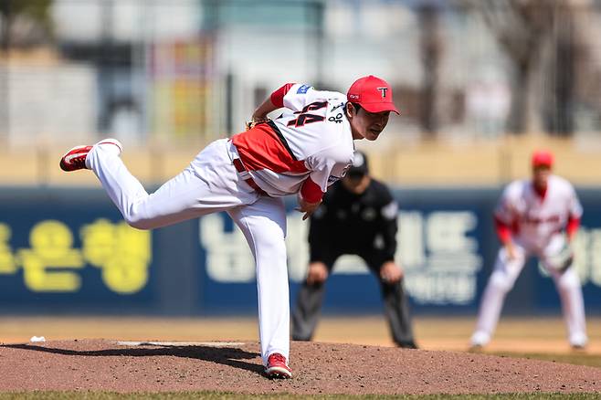 “그게 내 팔자” KIA 이적생이 말하는 ‘스윙맨’…고생하는데 ‘티’가 안 나네 [SS시선집중]