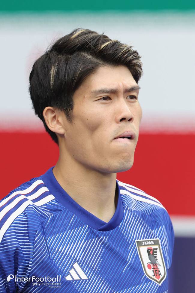 일본 열도 오열...1년 9개월 만에 사무라이 군단 복귀→아약스서 뛰다 바로 햄스트링 부상 OUT