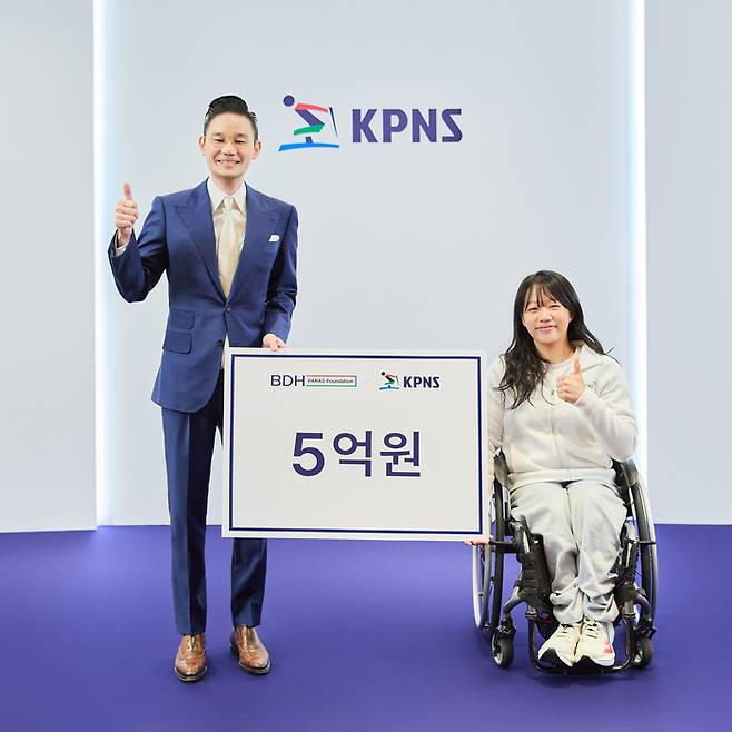 김윤지 5억+선수단 전원 3000만원+순금 20돈 메달…배동현 회장, 화끈하게 쐈다