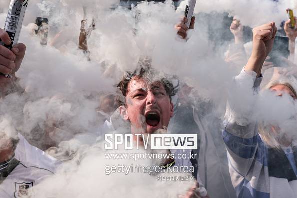 손흥민 탈출은 정말 '신의 한 수'...111년만 '최악의 굴욕' 토트넘, 노팅엄에 패하며 강등권 '코앞'