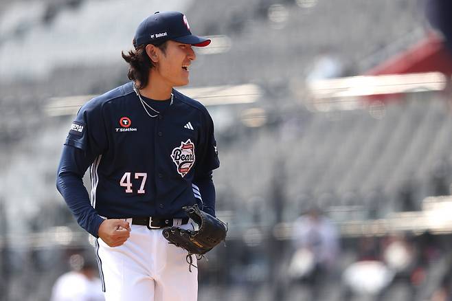 “도미니카전 도망가는 피칭, 창피하고 짜증 났다”… 입술 깨문 곽빈, 아웃카운트 12개 중 삼진이 9개