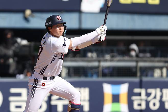 하염없는 2군 생활→