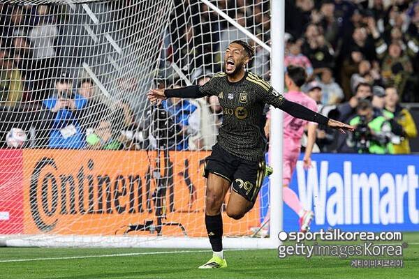 '쏘니, 나 이제 못 참아'…영혼의 파트너 부앙가 '전술 변화에 흔들→단 1골 추락' 결국 손흥민 두고 LAFC 떠나나