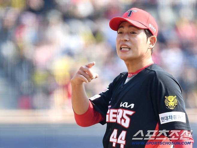 '54억 싹쓸이' KIA, 보상선수까지 이러면 반칙 아닌가…