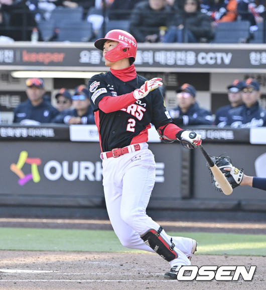 펄펄나는 3할7푼5리 타자를 썩혀야 하나...KIA 개막라인업 깊어지는 고민, 생애 첫 기쁨 누릴까