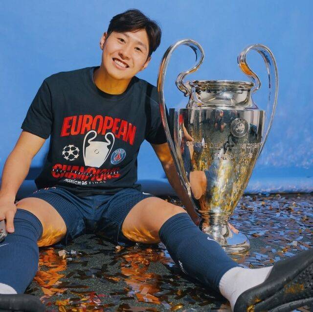 이강인 '초대형 변수' 터졌다...PSG 'UCL 2연패+리그앙 5연패' 위해 경기 연기 요청→랑스 즉각 반발,