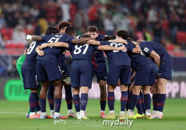 이강인 '초대형 변수' 터졌다...PSG 'UCL 2연패+리그앙 5연패' 위해 경기 연기 요청→랑스 즉각 반발,
