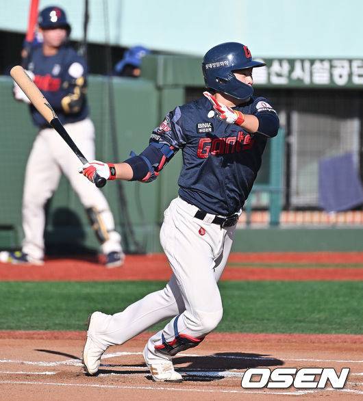 ‘안그래도 야수 부족한데…’ 깜짝 육성선수 스타, 오른손 골절 수술 받는다 “회복에 3개월 소요 예정” [오!쎈 인천]