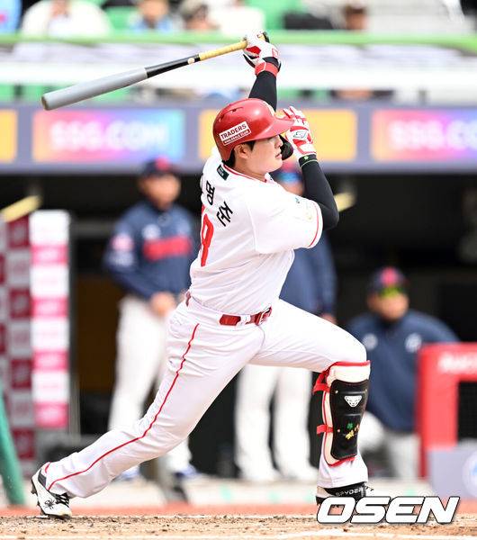 ‘연타석 홈런→시범경기 홈런 1위’ 대기만성 거포 유망주 “자신감 가지고 개막전 준비하겠다” [오!쎈 인천]