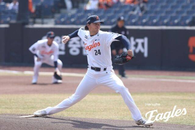 한화에 이런 선수 있었구나, 3홈런 타자가 또 끝내기포라니…김경문