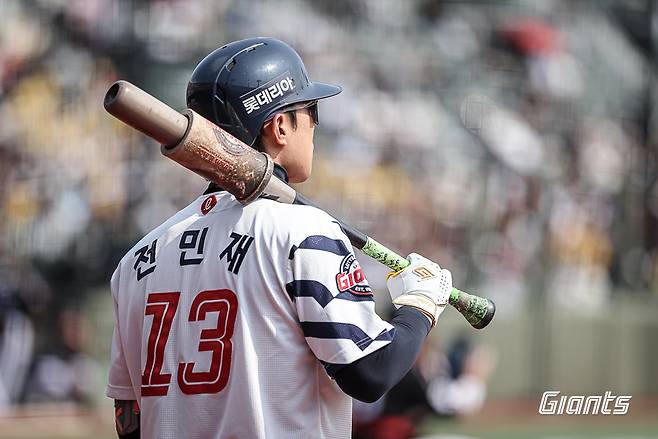 '0.179' 초대형 트레이드 복덩이 왜 이러나?…명장도 난감