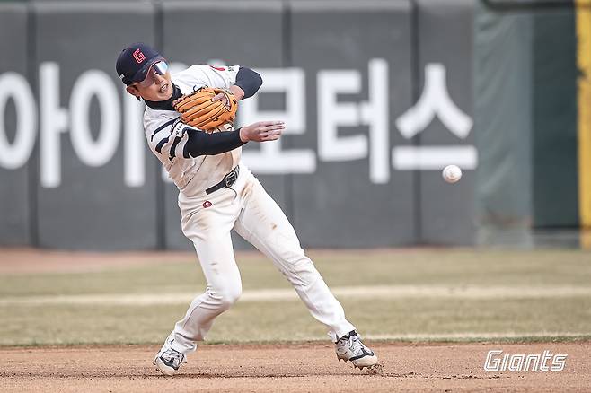 '0.179' 초대형 트레이드 복덩이 왜 이러나?…명장도 난감