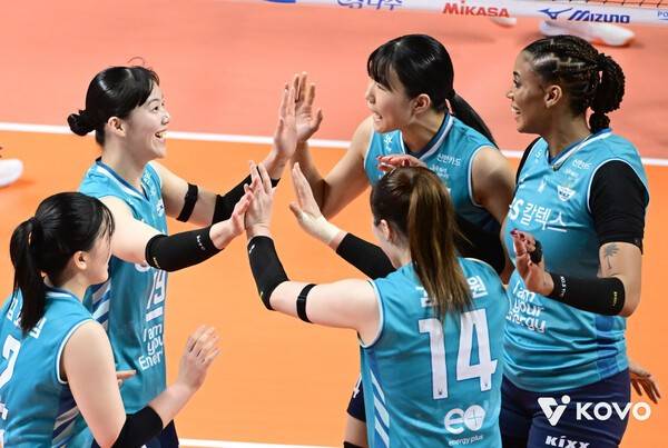 '결국 실바' GS칼텍스, '사상 최초' 준플레이오프에서 흥국생명 꺾고 최소 2경기 더