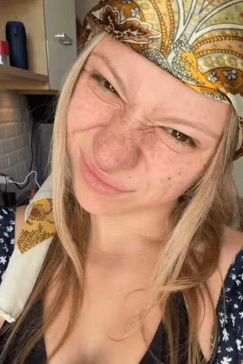 참변 '꽃다운 23세' 女 SNS스타 파이터, 태국서 스쿠터 타다 트럭과 충돌해 사망…현지 의료진 대응 논란까지 불거져