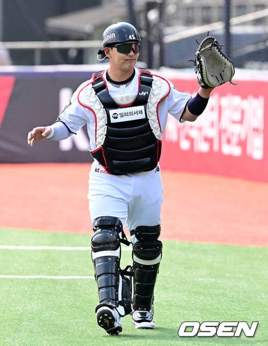 KIA ‘이 선수’ 왜 외면했나…FA 신청→10억 이적→타율 .421 대반전 “이전 팀에서 경기 못 나가 아쉬웠다”