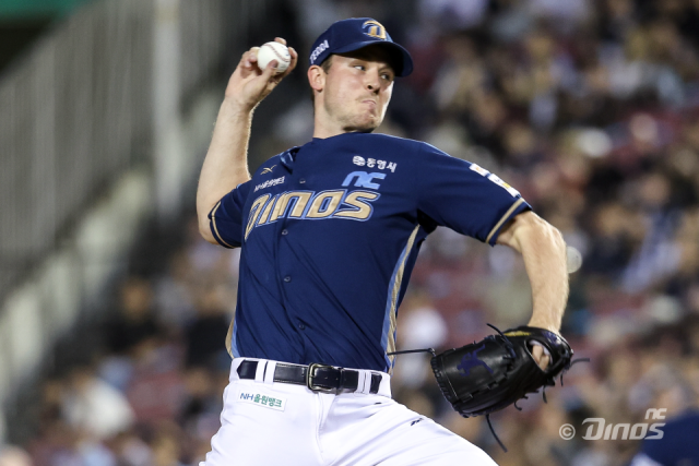 [공식발표] 'NC 초비상' 에이스 부상 심각하다, 왼쪽 복사근 파열... 대체 선수 영입 추진