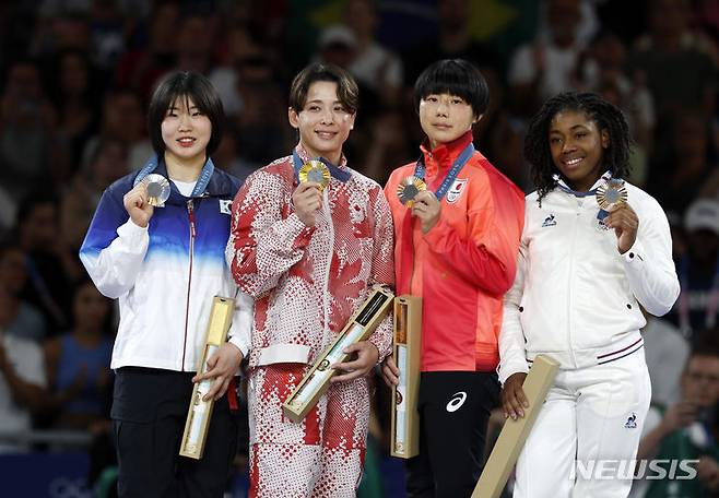 '허미미 꺾고 올림픽 금메달' 유도 데쿠치, 현역 은퇴 선언