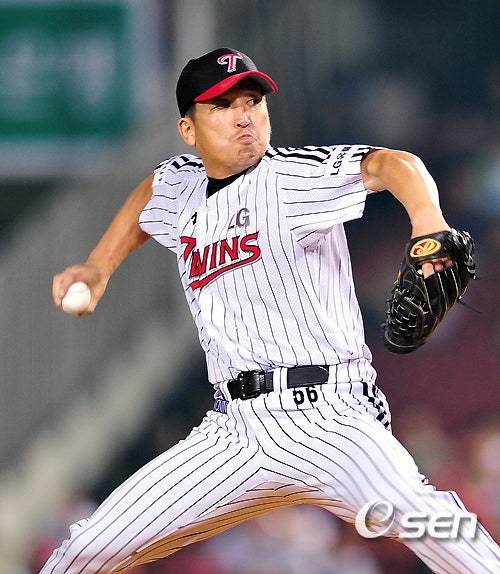 '前 LG 마무리' 오카모토, 음주운전으로 日서 긴급 체포