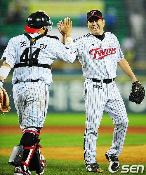 '前 LG 마무리' 오카모토, 음주운전으로 日서 긴급 체포