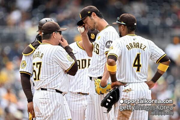 '은퇴설' 다르빗슈, 226억 포기→2026시즌 제한 선수 등재...샌디에이고, 추가 선발 자원 물색 중