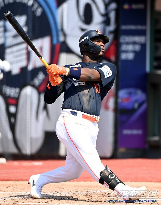 '만장일치' LG-삼성 다음은 한화? 93.4% 가을야구행 예측…KIA-롯데 '찬바람' → 키움 0표 [개막특집]