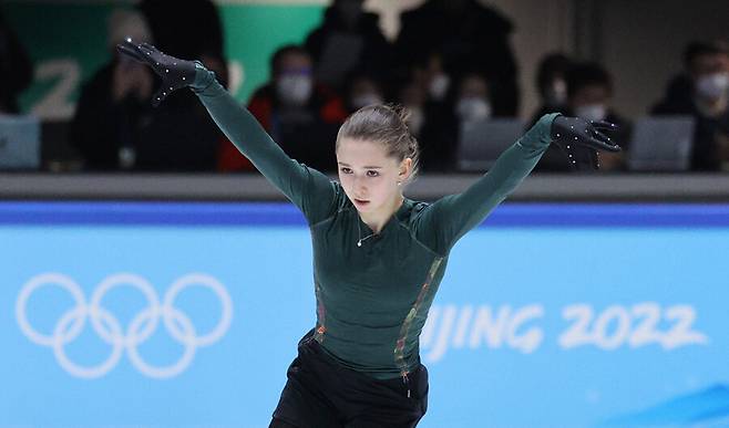 김연아 작심 발언, '56가지 약물' 상습 투여에 분노했는데…러시아 피겨 또 역대급 추태 → 4월에도 대회 출전