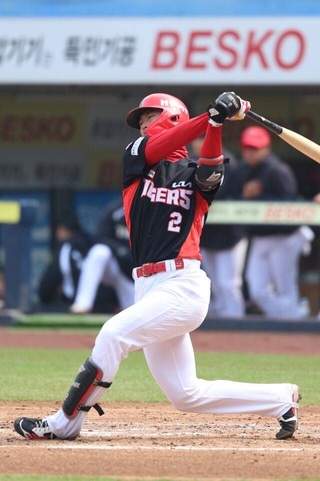 김도영 강제로 지명타자 시켜야 할 판인데 “1군 100G에 AVG 0.280”이라니…KIA 가려운 곳까지 긁는다 ‘돌풍 예고’