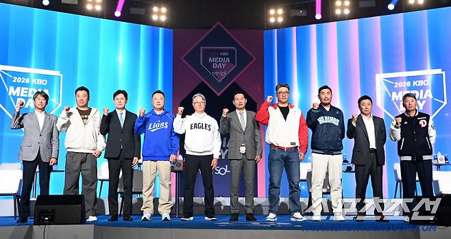 점점 산으로 가는 미디어데이, 모두가 불편한데 뭐하러 고집하나...대안도 충분히 있다 [미디어데이 현장]