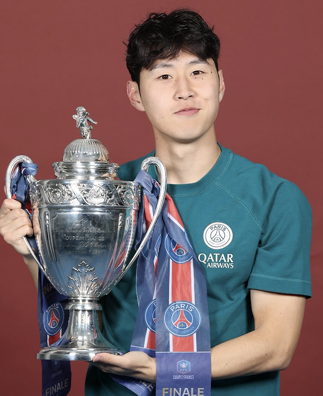 '레전드 후계자' 이런 한국인은 없었다…이강인 오피셜, 여름에는 진짜 볼 수 있나 → 아틀레티코 그리즈만 대체 1순위