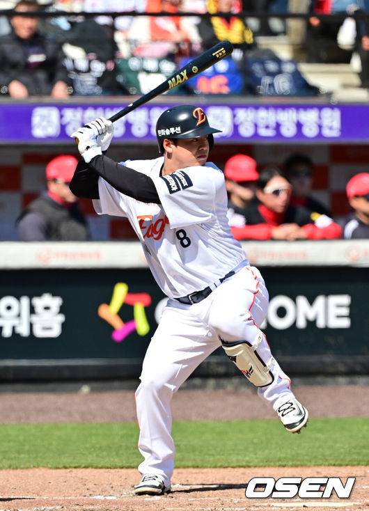 노시환 307억 오버 페이? 김경문 감독, “그 정도 받을 만한 능력있다” 초대형 계약의 또다른 효과는