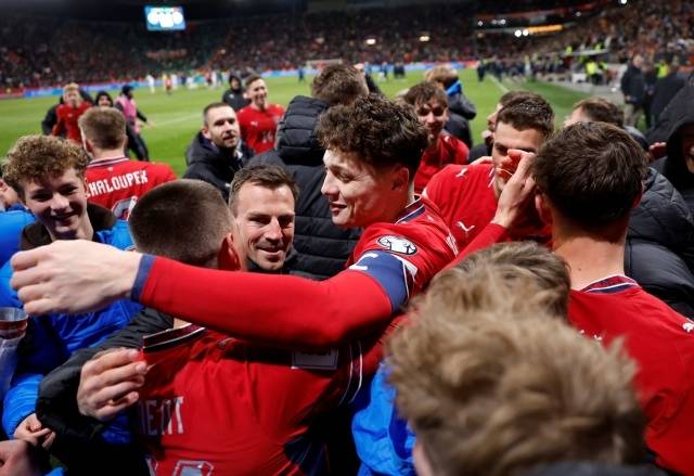 ‘이변 없었다’ 홍명보호 운명의 1차전 상대, ‘무승’ 덴마크 or ‘오대영’ 체코…유럽 PO 결승서 월드컵 경쟁