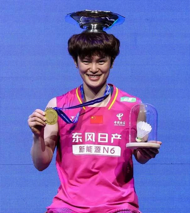 '안세영 10번 찍은 뒤 1번 넘어뜨린' 왕즈이, 안세영 상대 2연승 위한 폭풍 훈련...