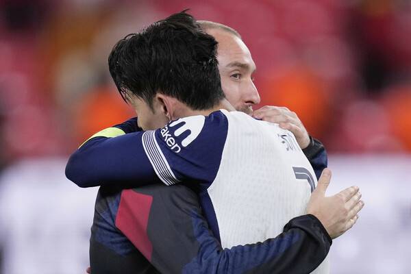 나도 손흥민처럼 넣었는데, 이런 불운이…'SON 더비' 노리는 에릭센