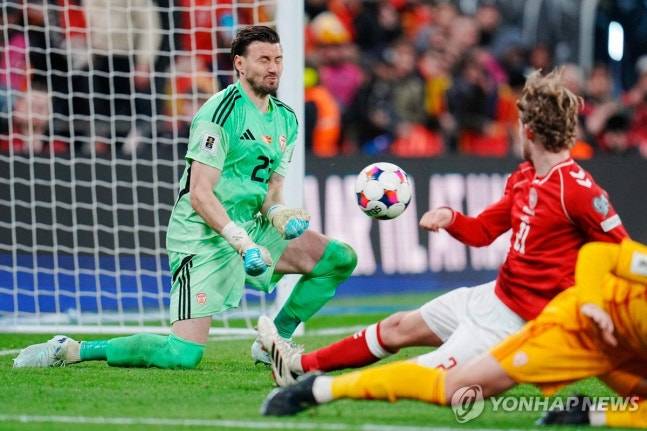 '쾅쾅쾅쾅' 덴마크 무섭네…홍명보호, 1차전 난도 크게 뛰었다→4-0 폭격에 현지 언론도 자신감 폭발